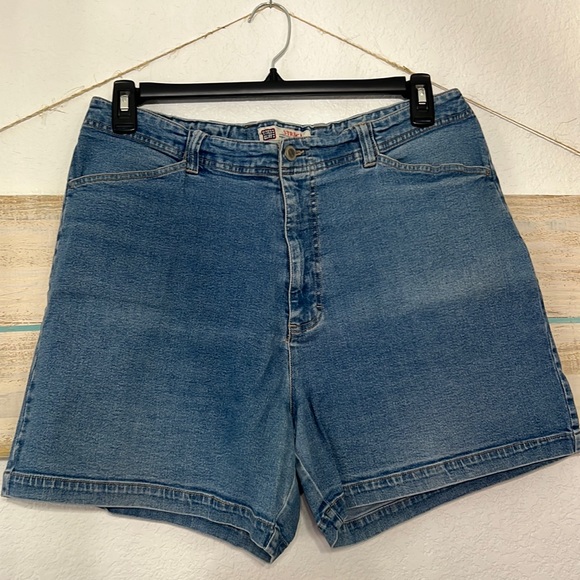 Faded Glory Pants - Faded Glory Stretch Jean Shorts